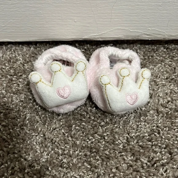 Shoes Gerber Cute Pink Baby Slippers With Crowns Poshmark